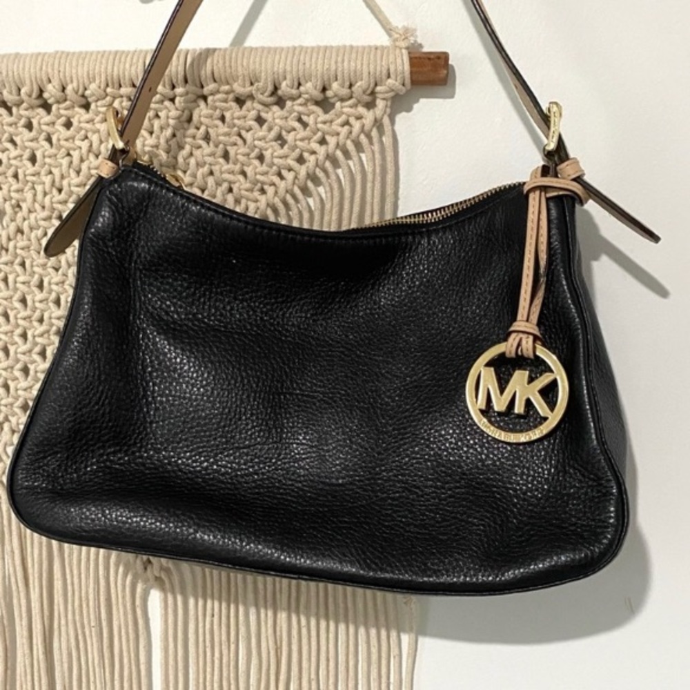 Michael Kors Pebble Leather Shoulder Bag